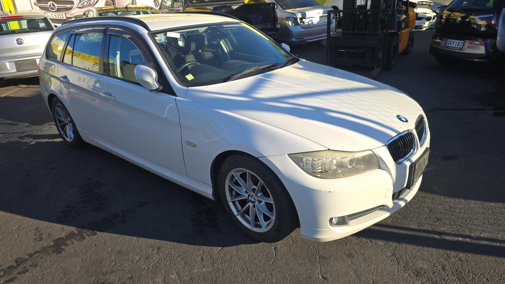 2011 1 Series image 1