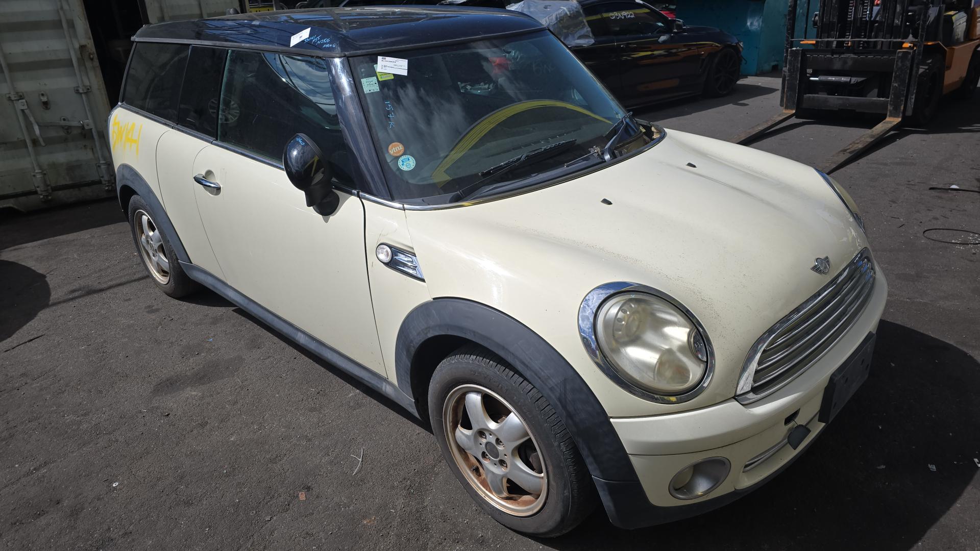 2008 R Class image 1