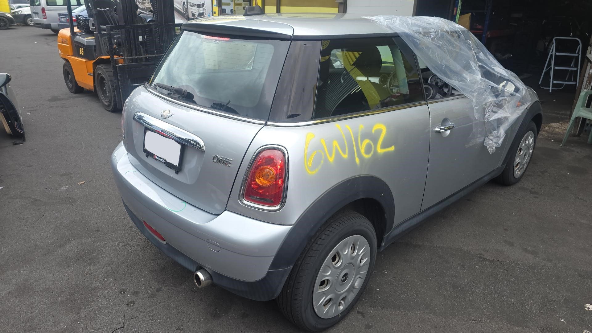 2009 R Class image 4