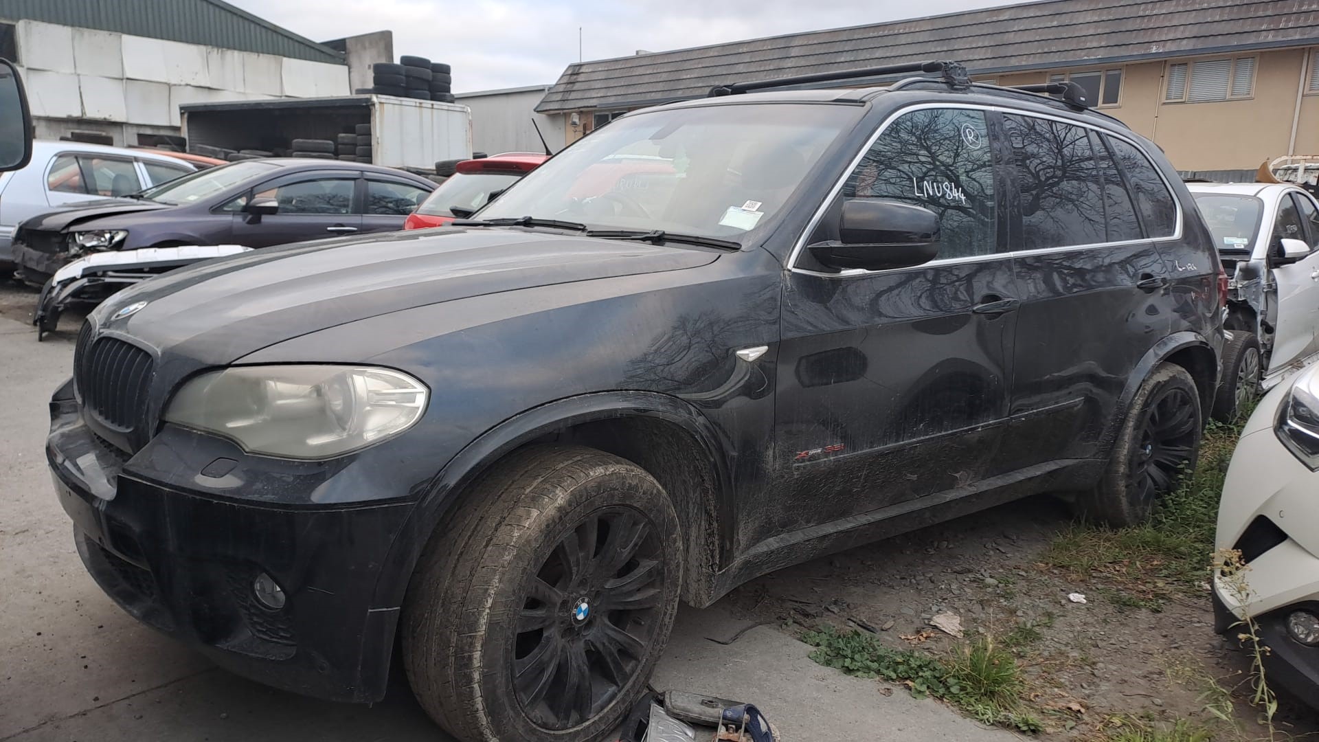 2010 X Series image 2